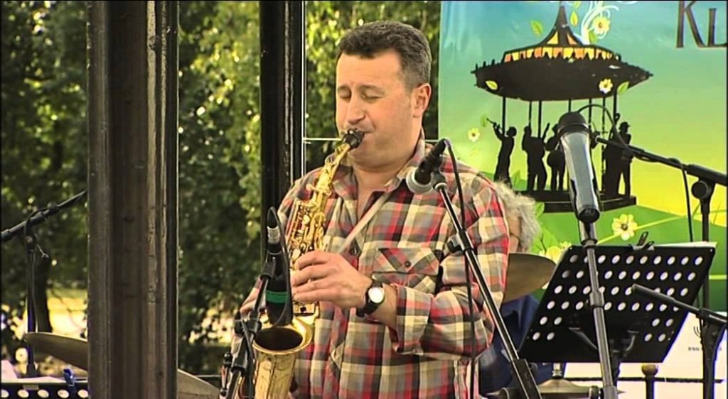 Stewart Curtis & his Brass Bottom Band