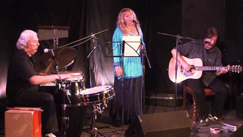 Jacqui McShee´s Take 3