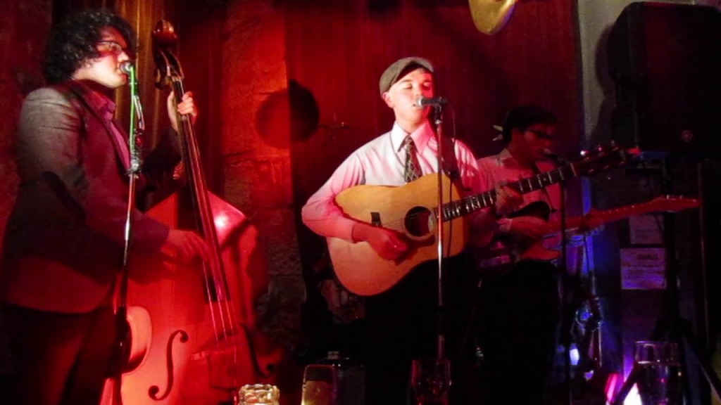 Awkward Family Portraits