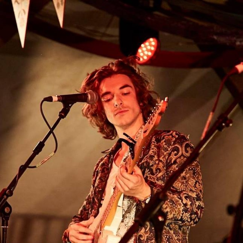 Oliver Hoare