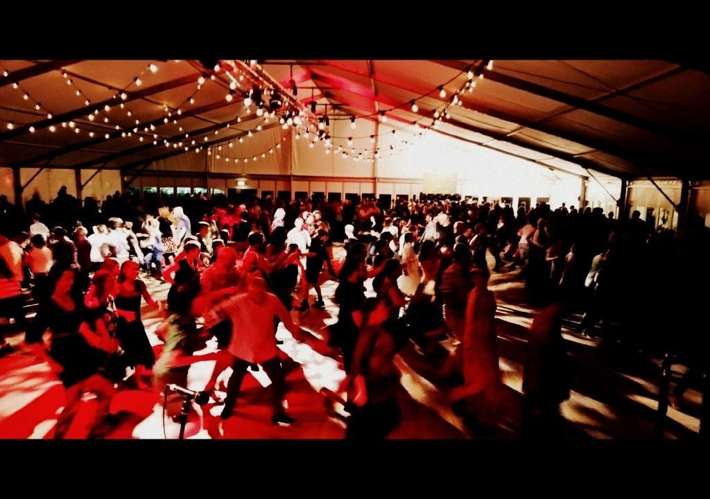 Blowzabella Dance and Dance Workshop