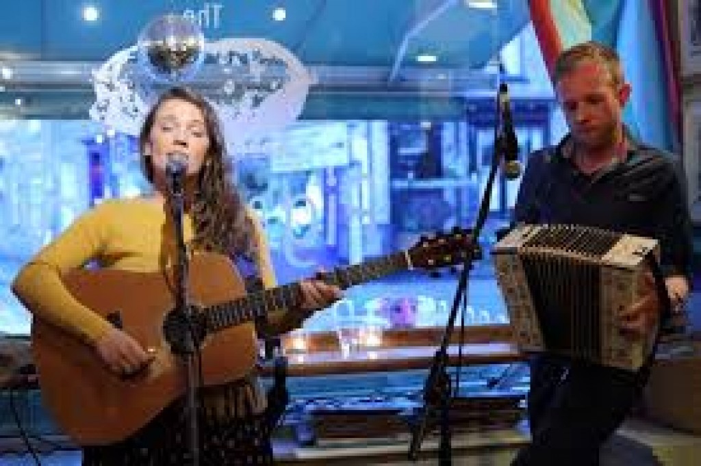 Jessica Lawson & Phil Simpson