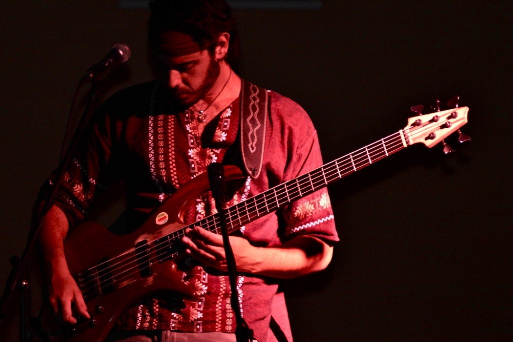 Al Maranca and The Round Coloured Note