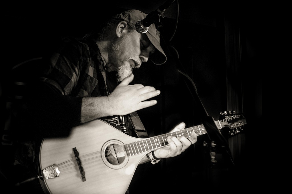 Stevie Simpson - One Bloke, One Mandolin