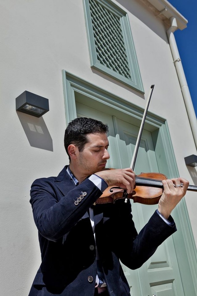 Michalis Kouloumis Trio