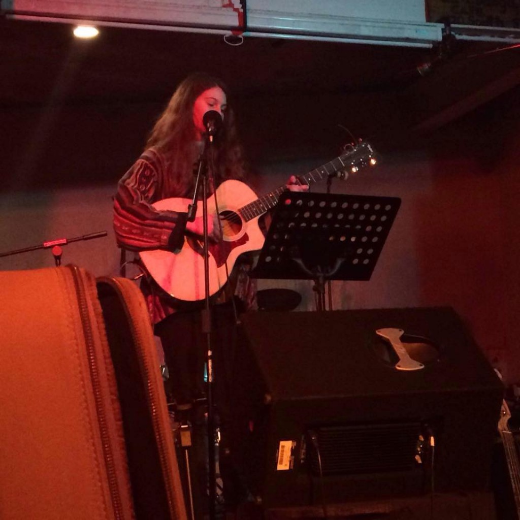 Momo (Morven Warren-McArdle)