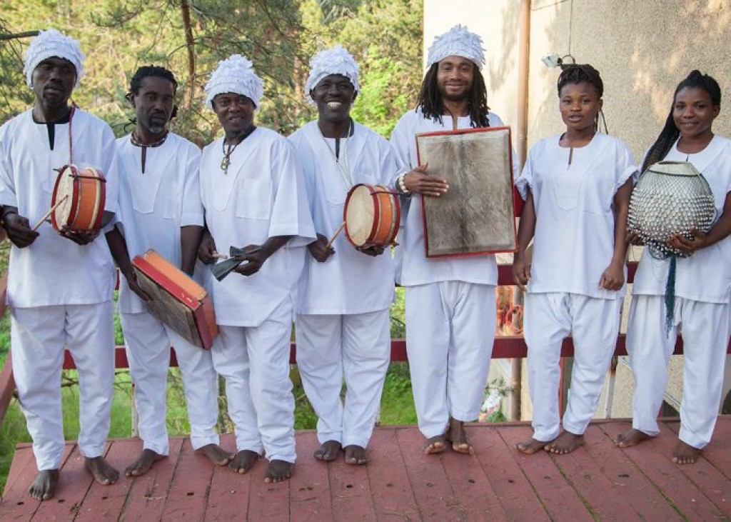 Kakatsitsi Master Drummers of Ghana