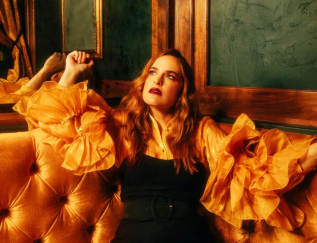 Juliet lloyd Live at the Hen & Chicken