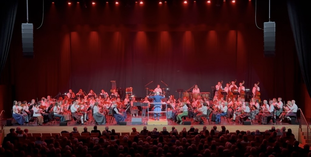 Scottish Fiddle Orchestra plays Easterbrook Hall