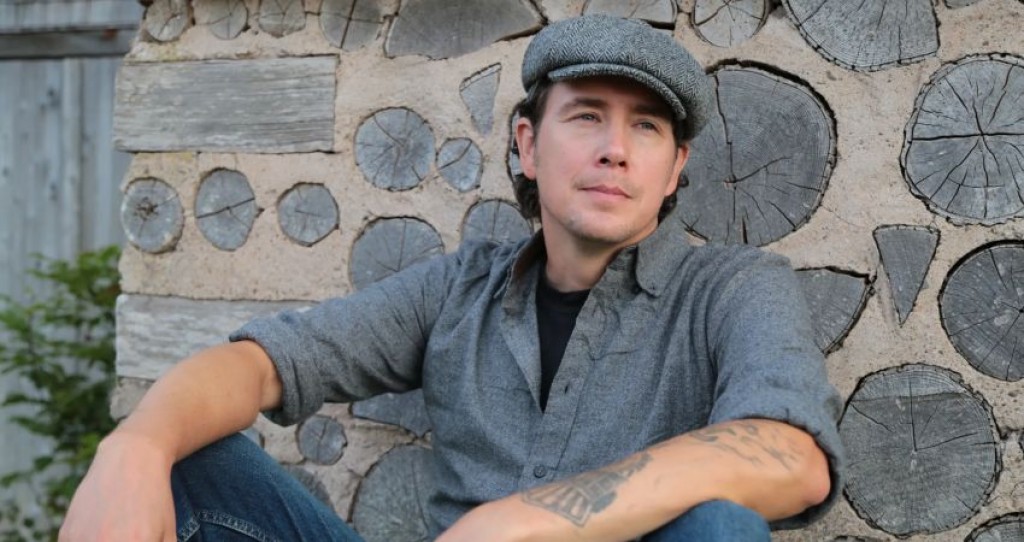 Joe H. Henry – A solo, singer-songwriter performance.