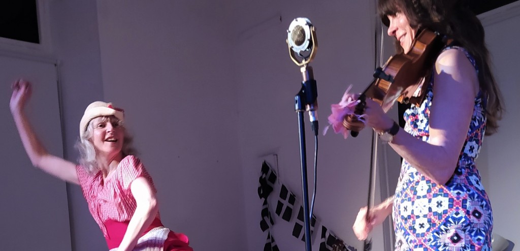 Cellar Upstairs folk club: Kate Lissauer & Sibs Riesen