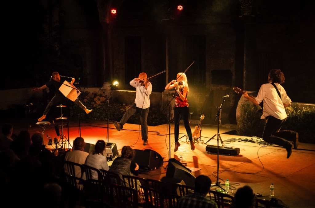 URBAN FOLK QUARTET (SUPPORTED BY KATIE SPENCER)