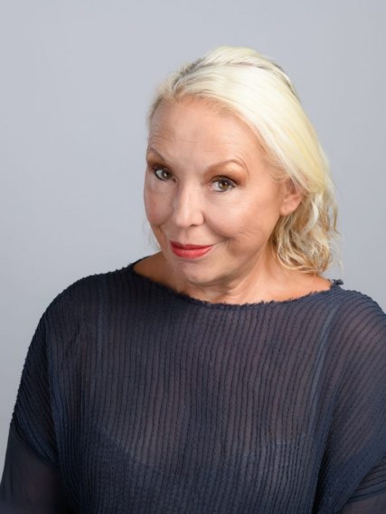 BARB JUNGR SINGS BOB DYLAN