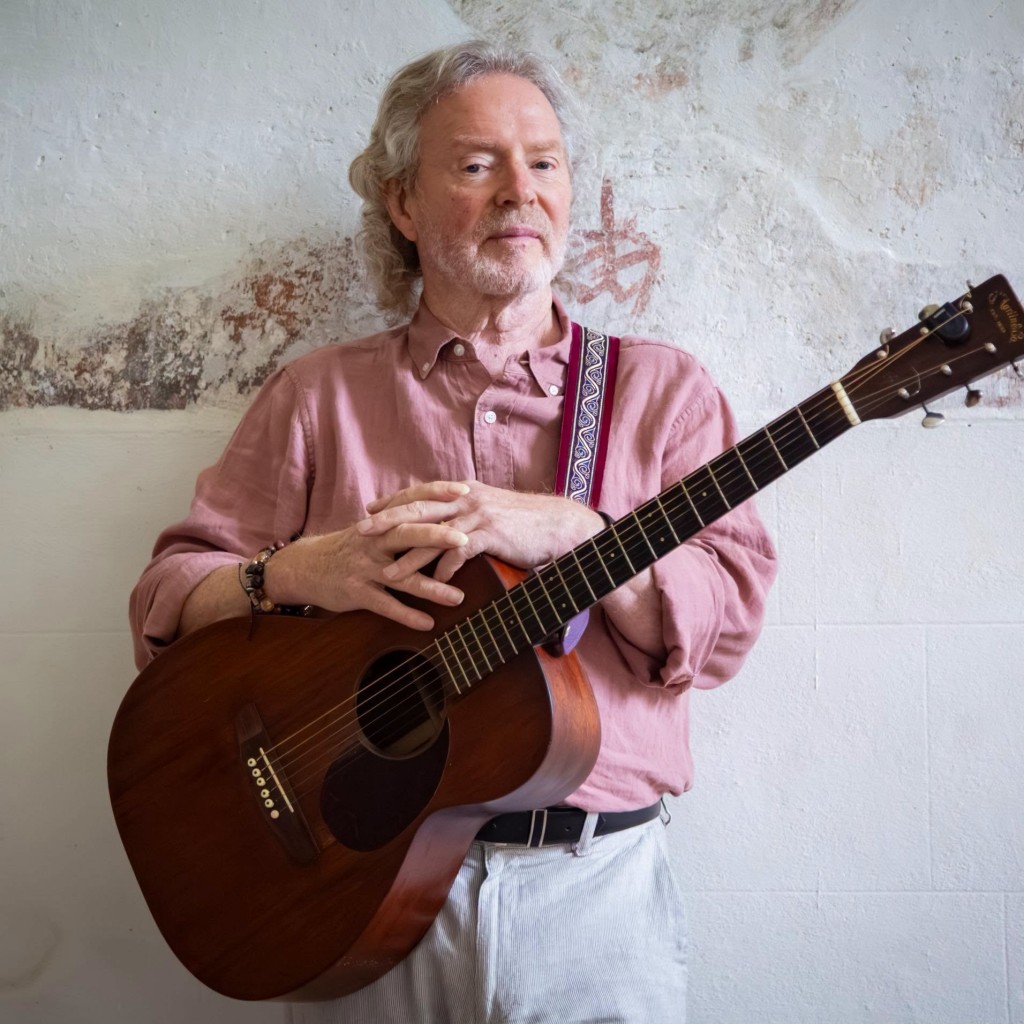Reg Meuross at Whitby Folk Week