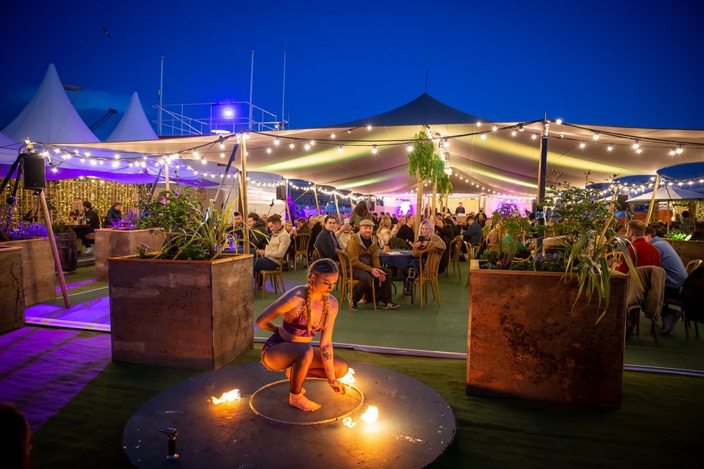 Sheelanagig and Breabach in Outer Space!