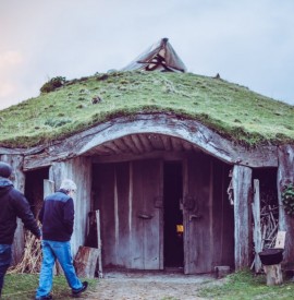 Jaminaround at the Earthouse