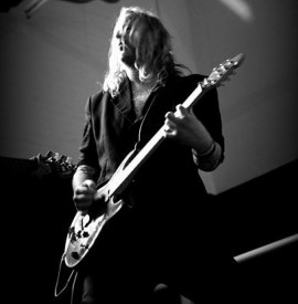 Sean Morris & The Doghouse Roses - Never Look Back