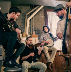 Michael Darcy & The Atlantic Tramps - ‘Down to The Roots´ Album Review