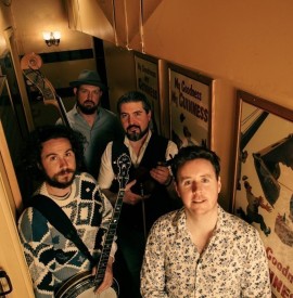 Michael Darcy & The Atlantic Tramps - ‘Down to The Roots´ Album Review