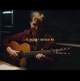 Kev Minney -   “It Doesn´t Bother Me“