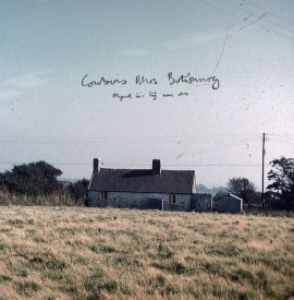 Album Review - Cowbois Rhos Botwnnog: ‘Mynd â’r Tŷ am Dro’