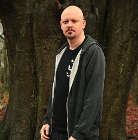 Album Review: Albion Embrace Folk Tradition and Rock Ambition on ´It Was In The Month of May´