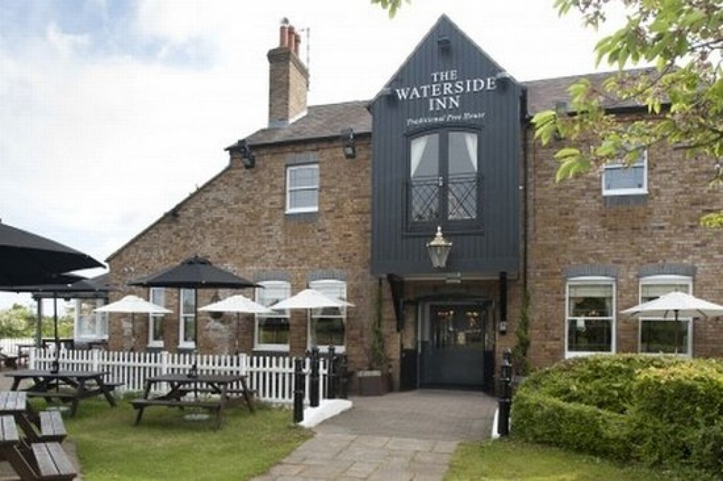 Waterside Inn