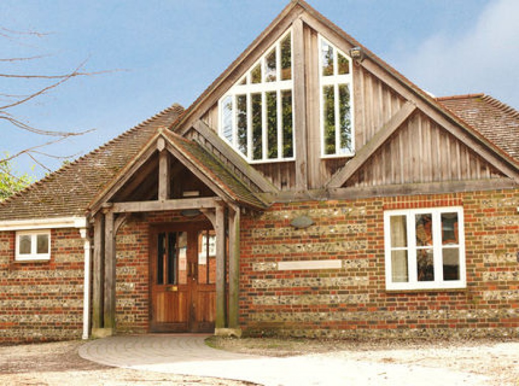 Cranborne Cecil Memorial Hall