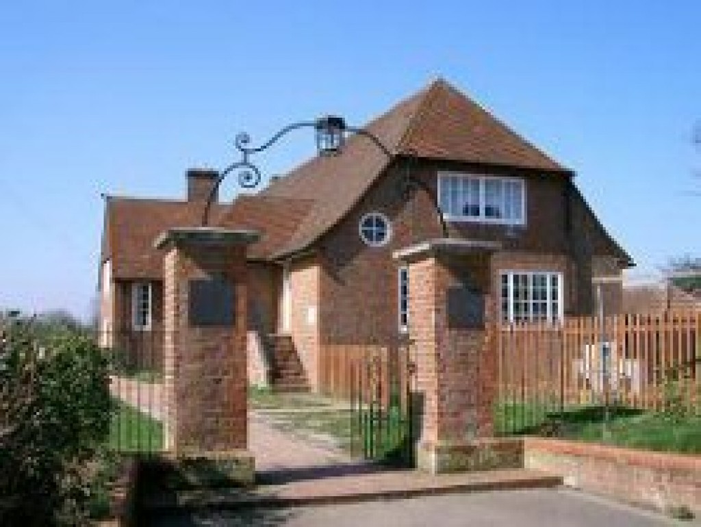Worplesdon Memorial Hall