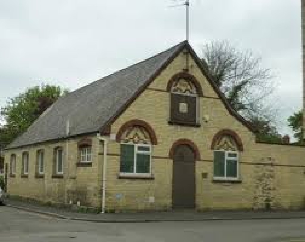 Newnham Social Club