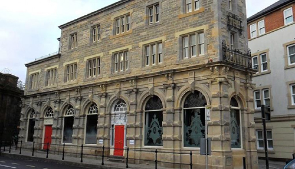 Central Bar, Gateshead